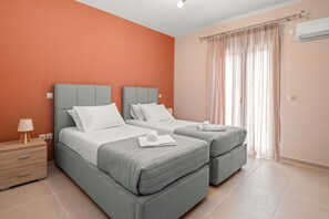Apartment, Smoking | 4 bedrooms - Lakis Residences (Kefalonia)