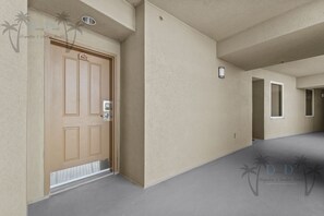 Interior - Sienna on the Coast 602 |  | Enjoy Beautiful 6th Floor Views of the Gulf! (Gulfport)
