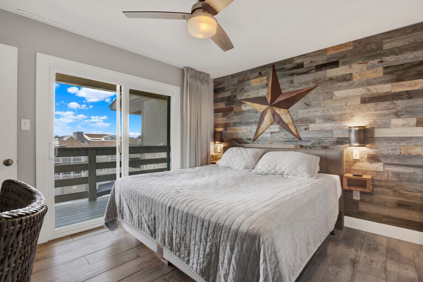 Bügeleisen/Bügelbrett, WLAN, Bettwäsche