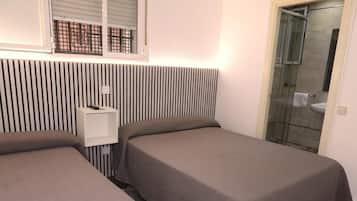 Laptop workspace, free WiFi