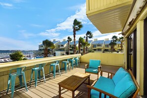 Property grounds - 🐾🌴Buena Vida 23 | Waterfront Pet-Friendly Townhome w/ Boat Dock/Lift Access (Navarre beach)