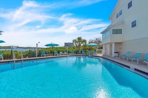 🏖️Quick Walk to Beach🌴Bayview Villa 120🐬Shared Pool🌞Great Location