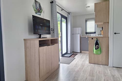 Mobile Home | Living room