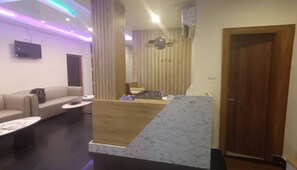 Reception - Hotel Pushparaj Puri (Puri)