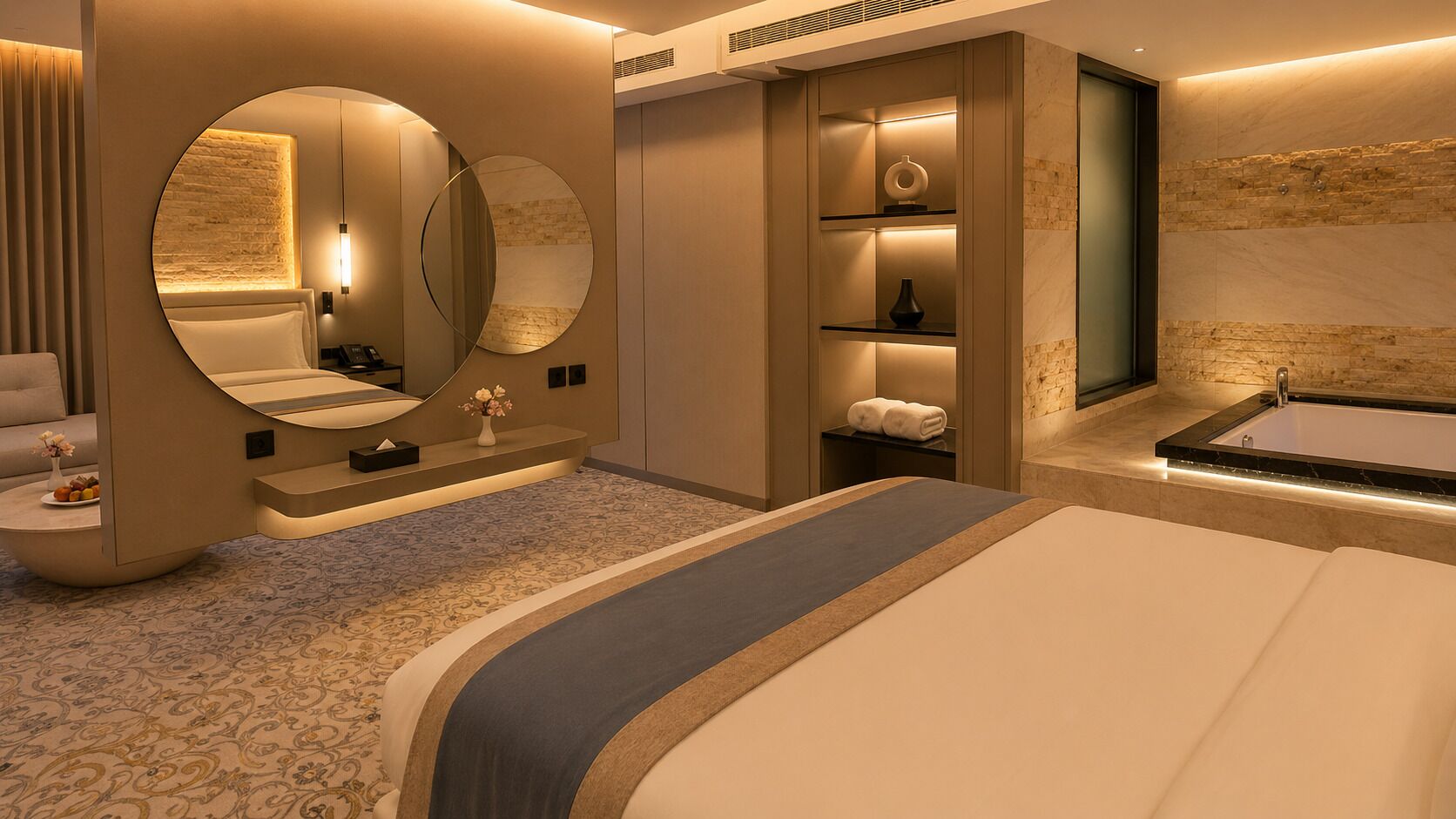 Royal Suite | Desk, iron/ironing board, free WiFi