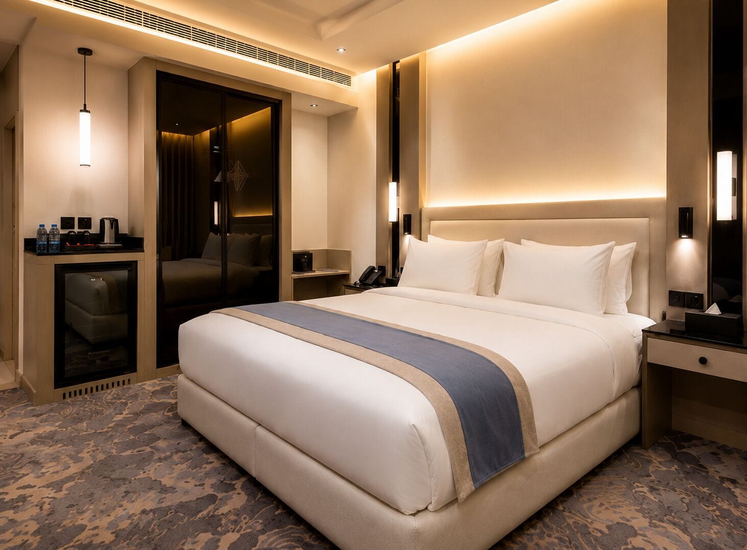 Deluxe Room | Desk, iron/ironing board, free WiFi
