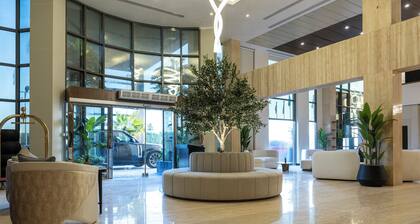 Luxury Night Hotel Al Yasmin