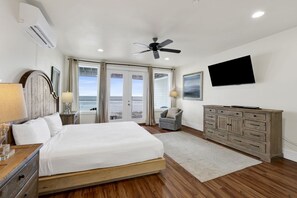 Iron/ironing board, free WiFi, bed sheets - Gulf-Front Retreat | Resort Style Amenities | Ideal for Large Groups (Gulf Shores)