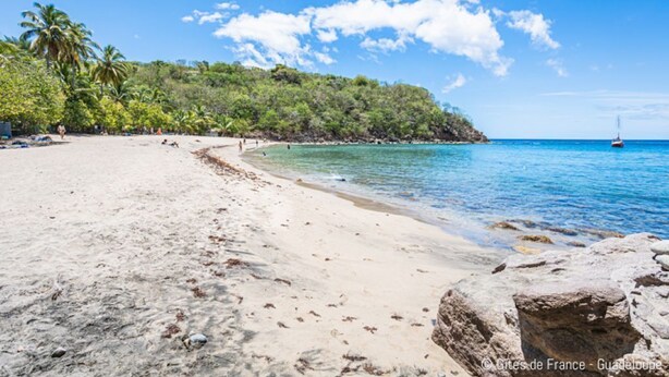 Beach - Bungalow COQUILLAGE (Pointe-Noire)