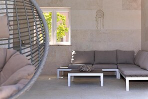 Smart TV - Vacation home away from the hustle and bustle (Sveti Ivan Dobrinjski)