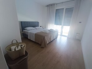 Ferro/asse da stiro, Wi-Fi, lenzuola