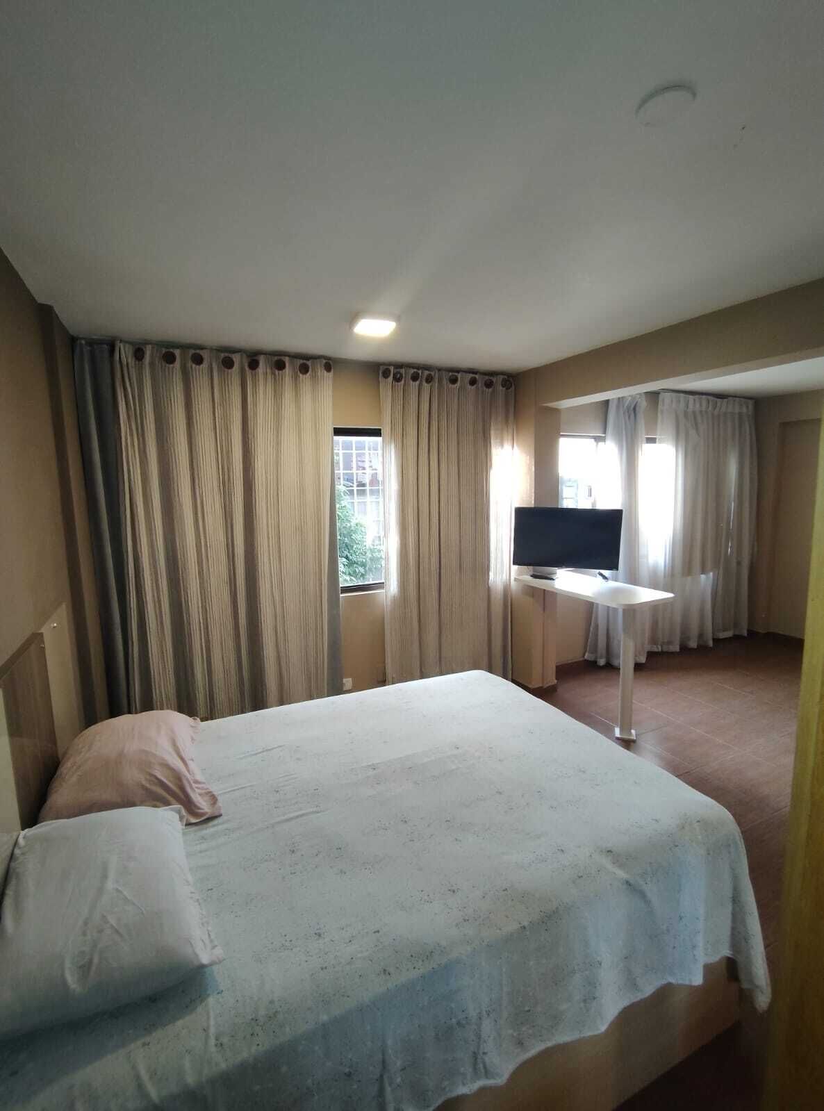 Studio Da Vinci Downtown Curitiba With Garage Included - 古里提巴