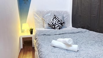 Escrivaninha, espaço de trabalho para notebook