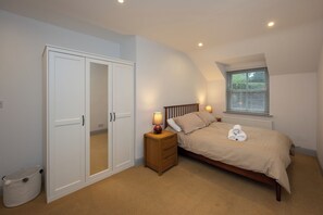2 Schlafzimmer, Bügeleisen/Bügelbrett, WLAN, Bettwäsche