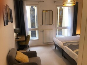 ツインルーム | WiFi (無料)、車椅子でアクセスできる設備