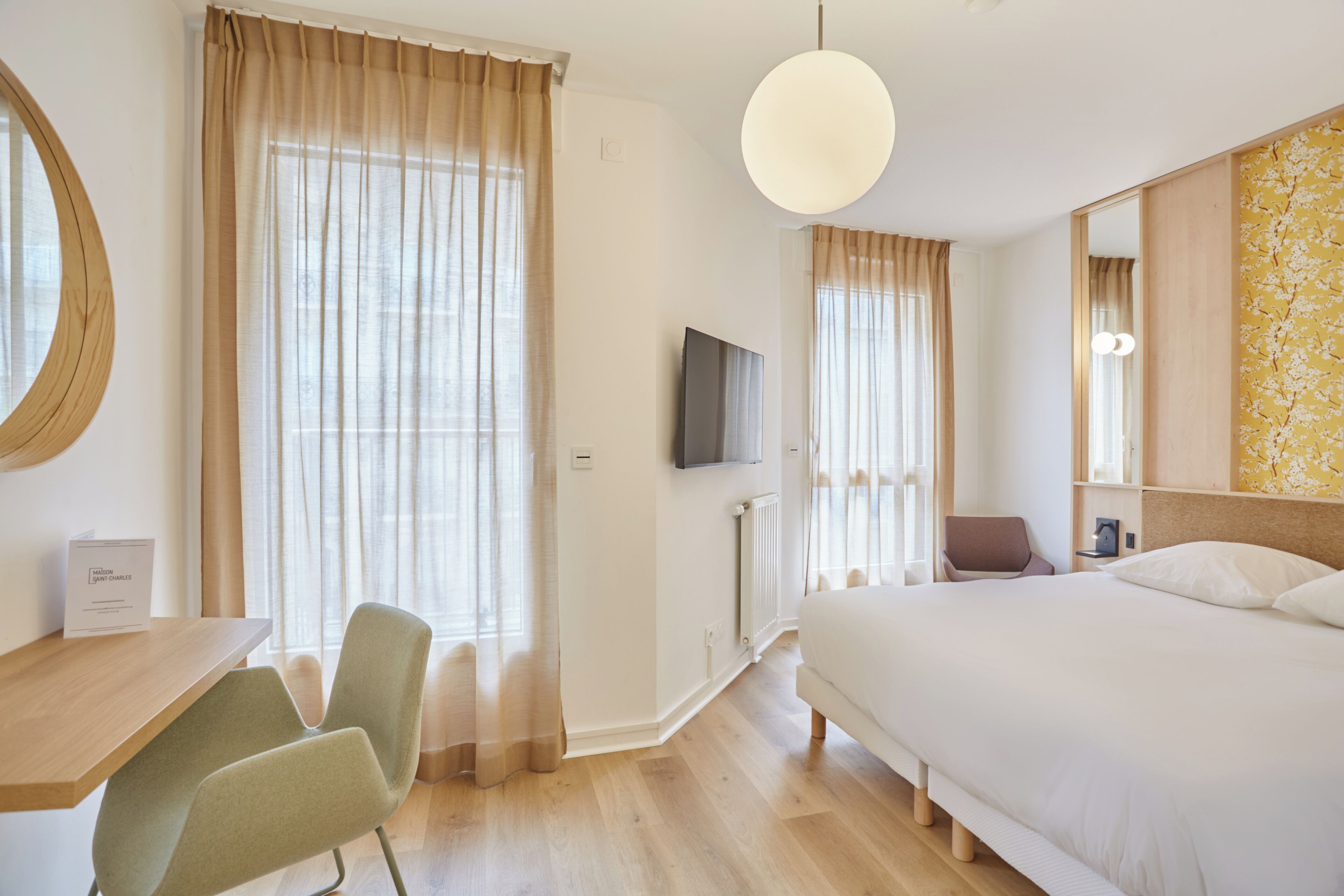 Comfort Double Room | Free WiFi, bed sheets, wheelchair access