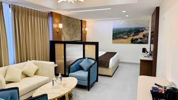 Suíte presidencial | Cofres nos quartos, escrivaninha, espaço de trabalho para notebook