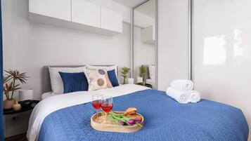 Classic Apartment, Courtyard View | Individually furnished, iron/ironing board, free WiFi