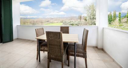 Apartment 'The White House in Mesoggi' with Mountain View, Wi-Fi and Air Conditioning