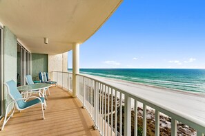 Property grounds - Gulf-Front 1BR w/ Beach Service at Long Beach Resort Tower 3 (Panama City Beach)