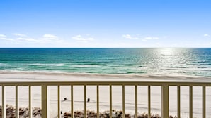 Beach - Gulf-Front 1BR w/ Beach Service at Long Beach Resort Tower 3 (Panama City Beach)