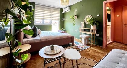 Green & Bright Central