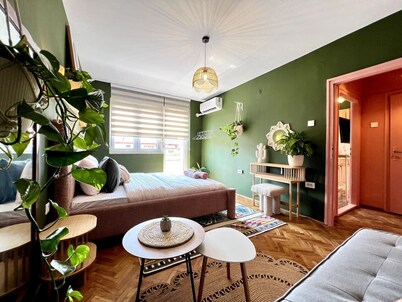 Green & Bright Central