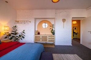 Schreibtisch, Bügeleisen/Bügelbrett, WLAN, Bettwäsche