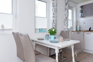 Dining - Seal - derseehund (Esens)