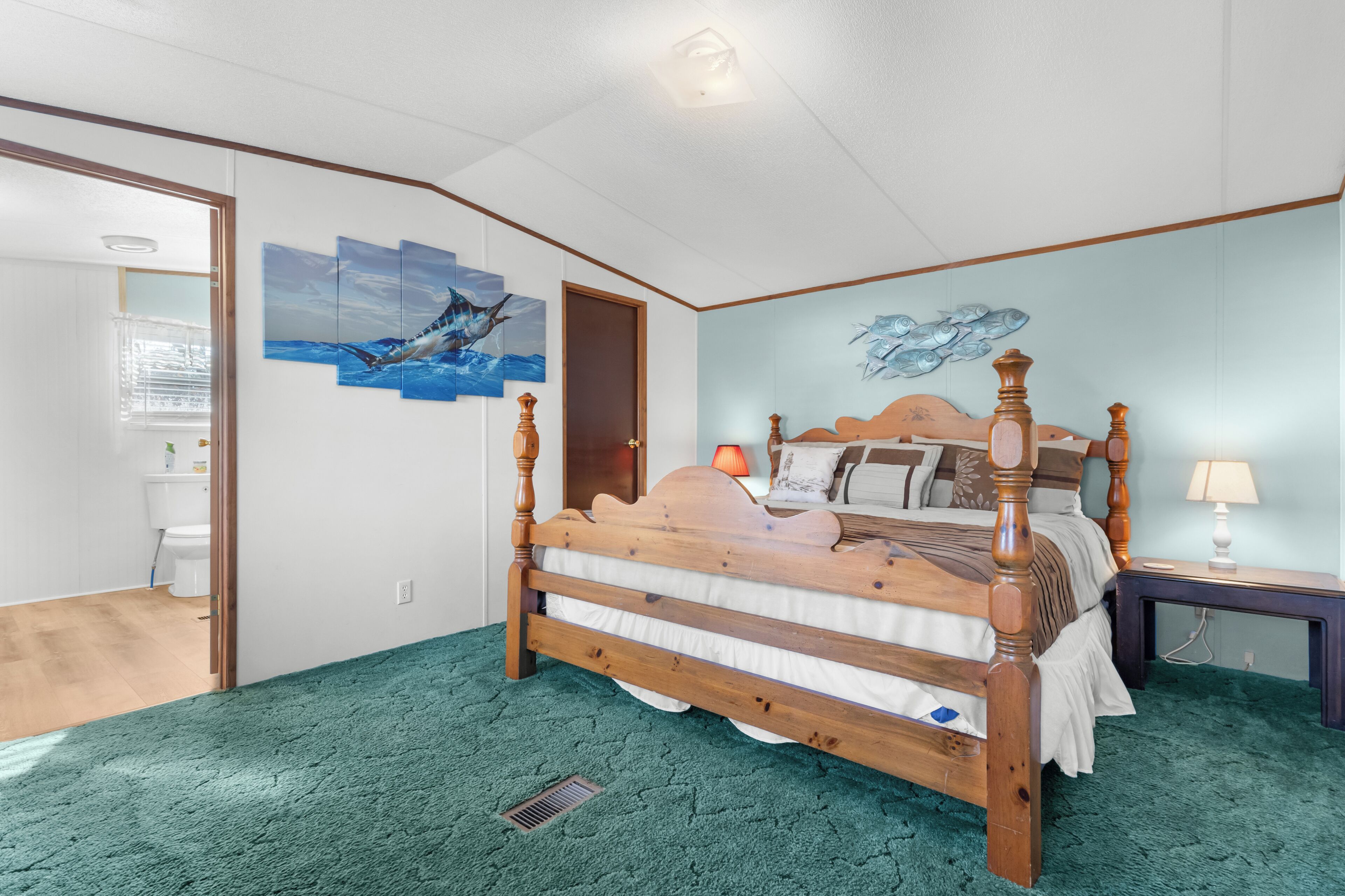 3 bedrooms, WiFi, bed sheets