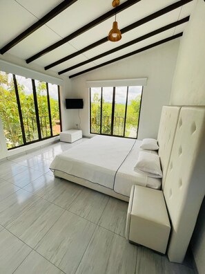 Deluxe Double Room, Balcony, City View - HOTEL CAFELIA BOUTIQUE (PEREIRA)