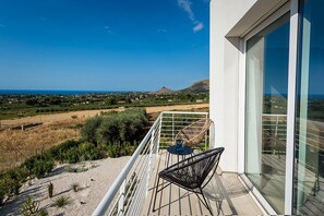 Property grounds - Garden of the Laurels - Villa Flores (Sicilia)