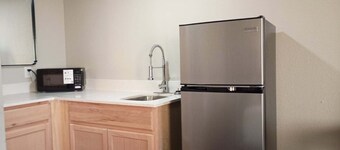 Economy Suites Fort Smith  