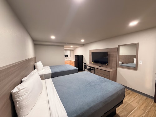 Economy Suites Fort Smith  