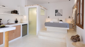 House, Smoking - Naxos Suites (Naxos)