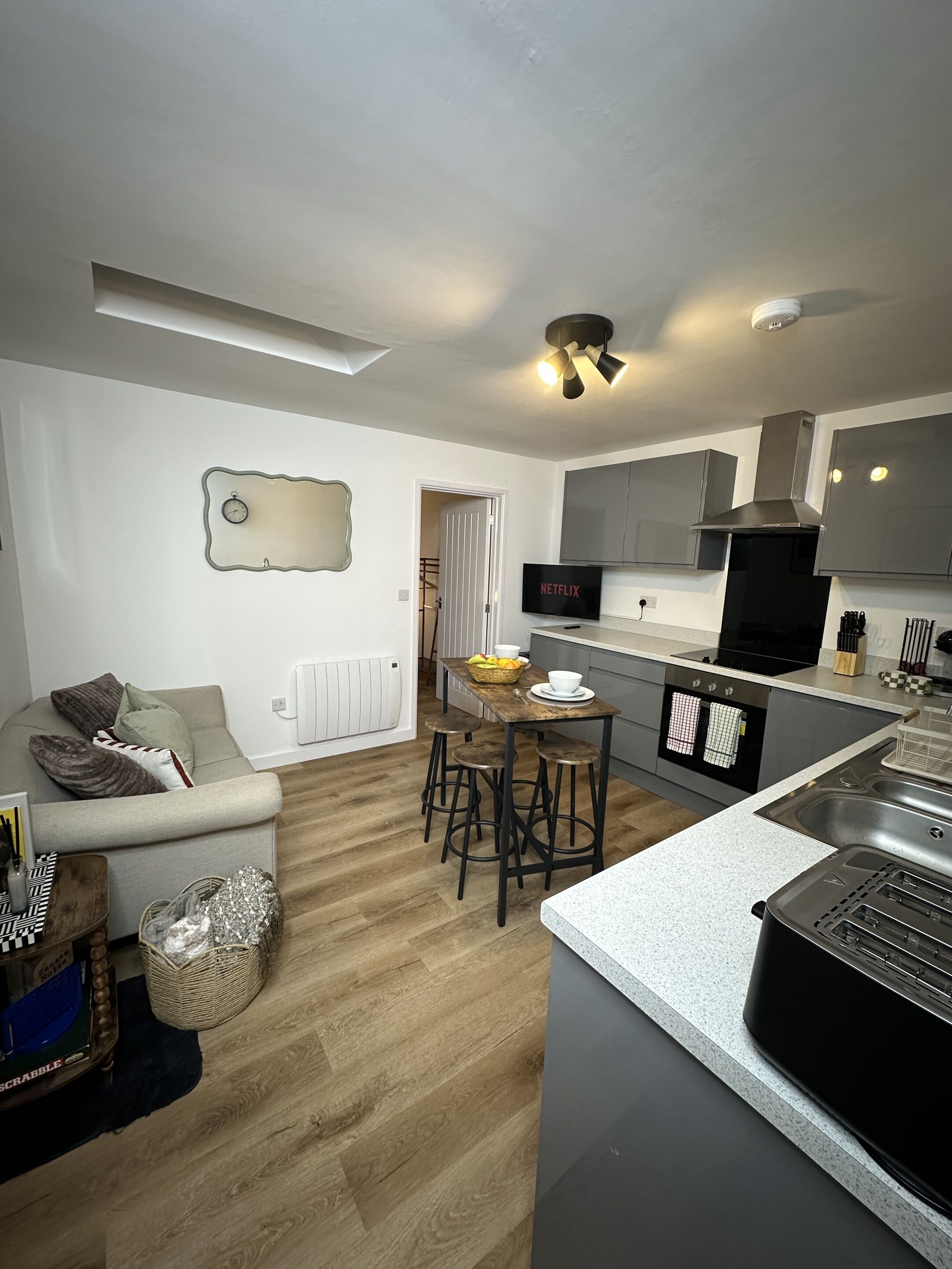 Open plan kitchen/living area