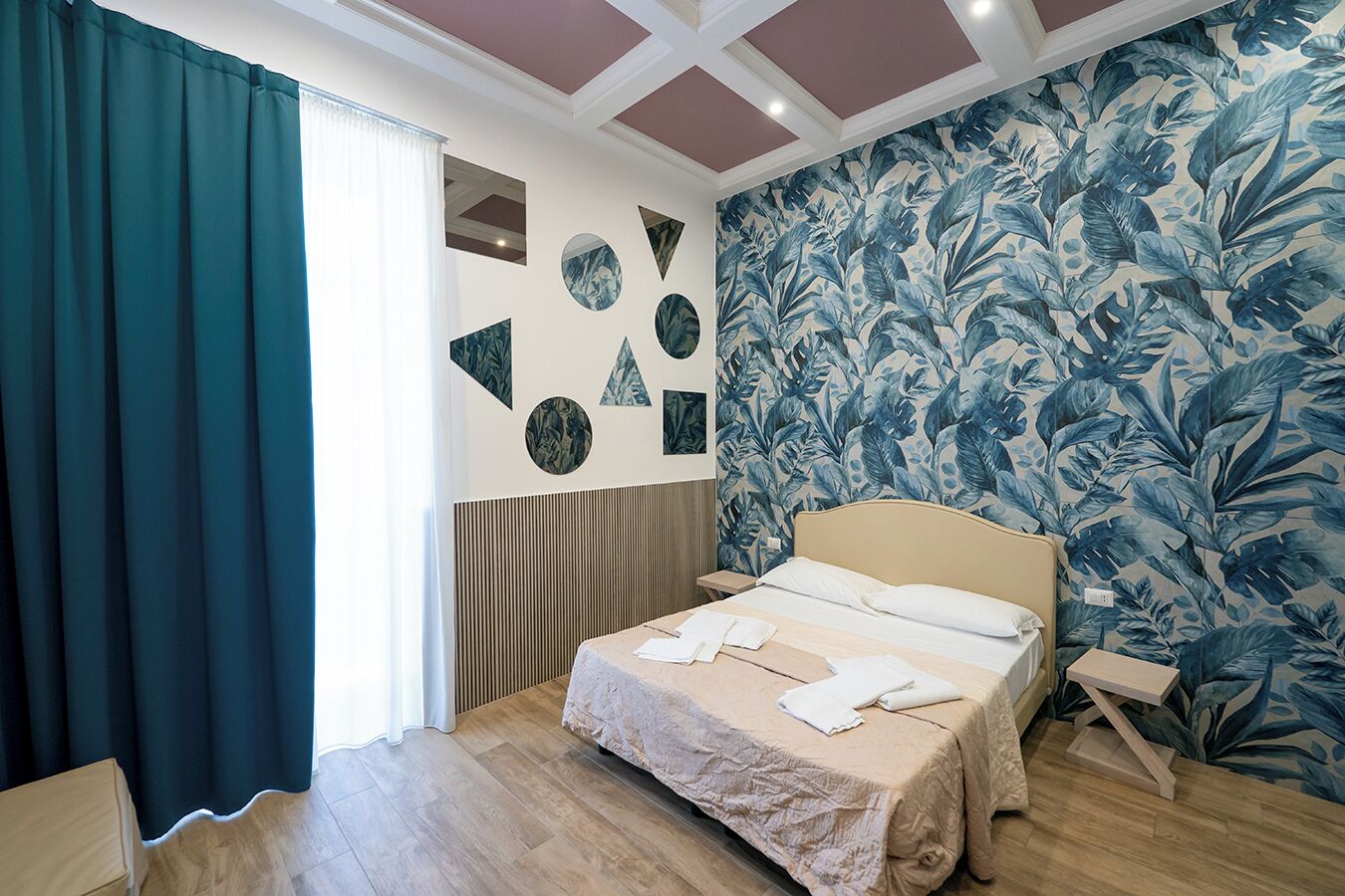 Suite con vasca idromassaggio, edificio separato, via G.S.Felice 24 5P