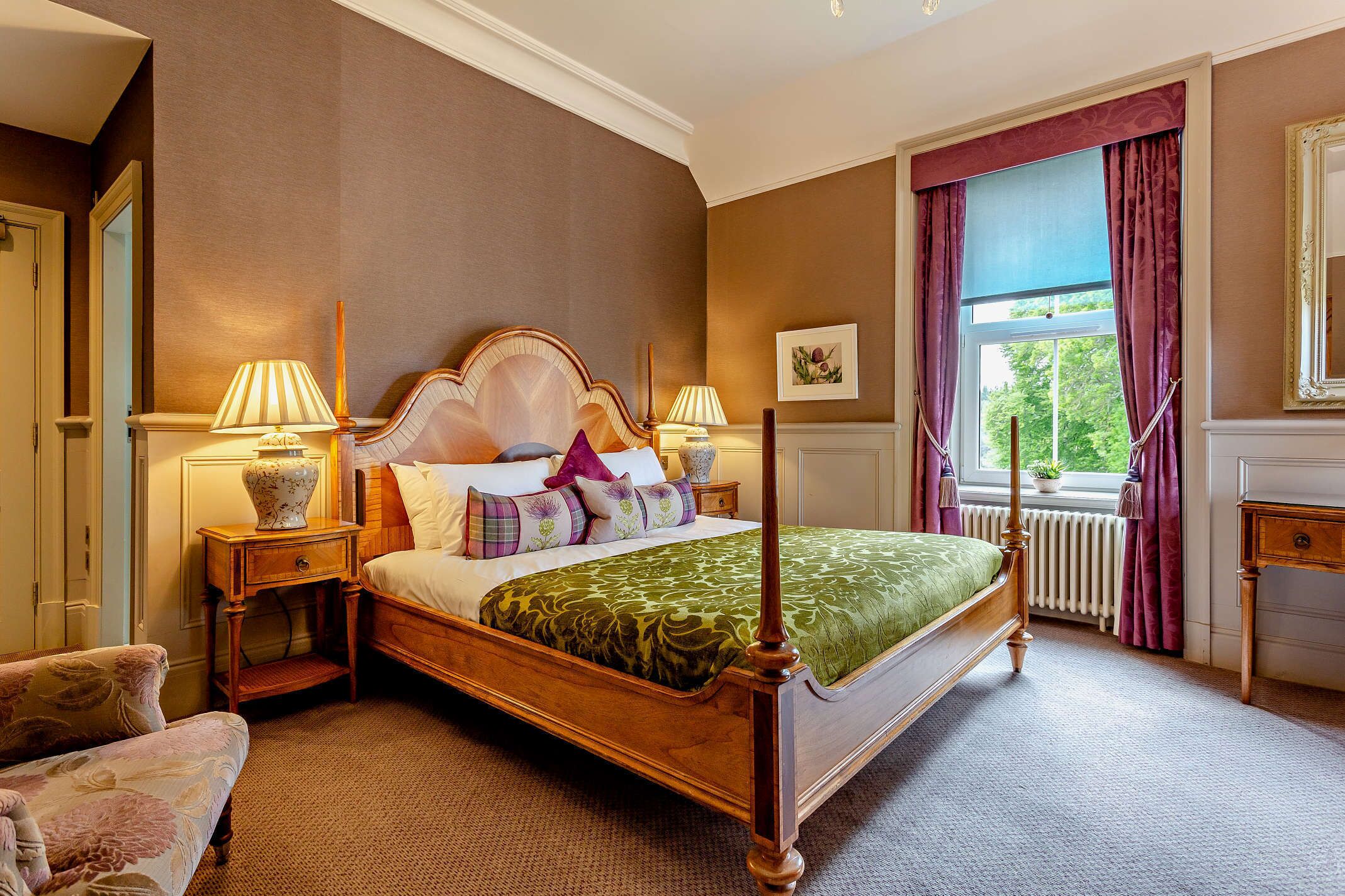 Luxury Double Room | Desk, laptop workspace, blackout drapes, iron/ironing board