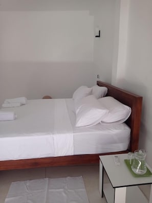 4 chambres, Wi-Fi gratuit, draps fournis