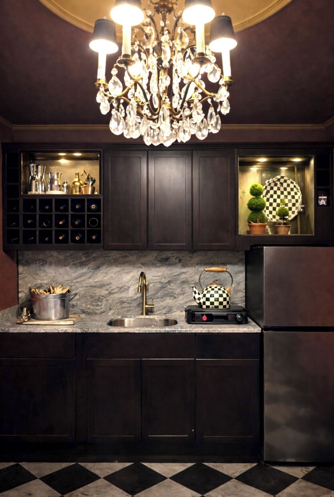 Refrigerador, microondas, cafetera/tetera, tetera/pava eléctrica