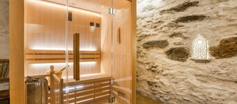 Country House 'Santuario Atalbéitaca Five Senses' with Mountain View, Private Terrace and Wi-Fi