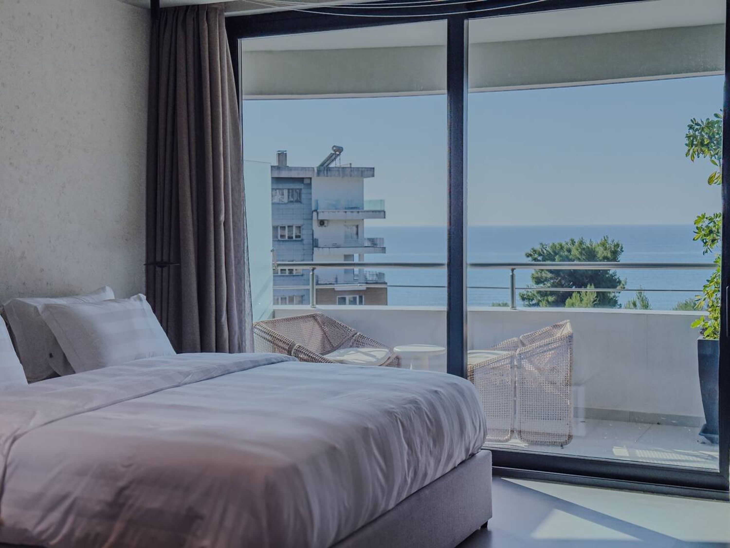 1 chambre, bureau, fer et planche à repasser, Wi-Fi gratuit