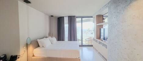 1 chambre, bureau, fer et planche à repasser, Wi-Fi gratuit