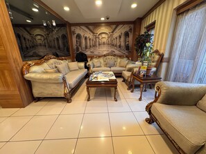 Standard Twin Room, City View | Interior - GROSS HOTEL (Istanbul)