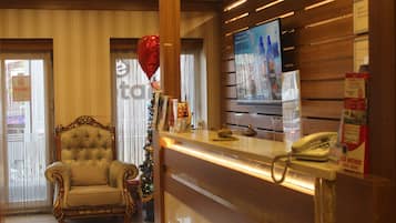 Standard Double Room, City View | Lobby