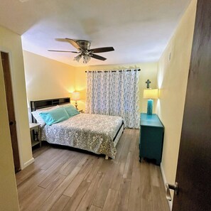 3 bedrooms, free WiFi, bed sheets