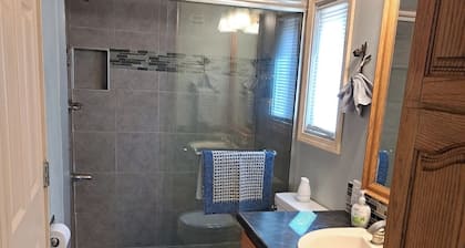 Private cabin 6 miles from Aztec, NM & 35 miles from Durango, Colorado