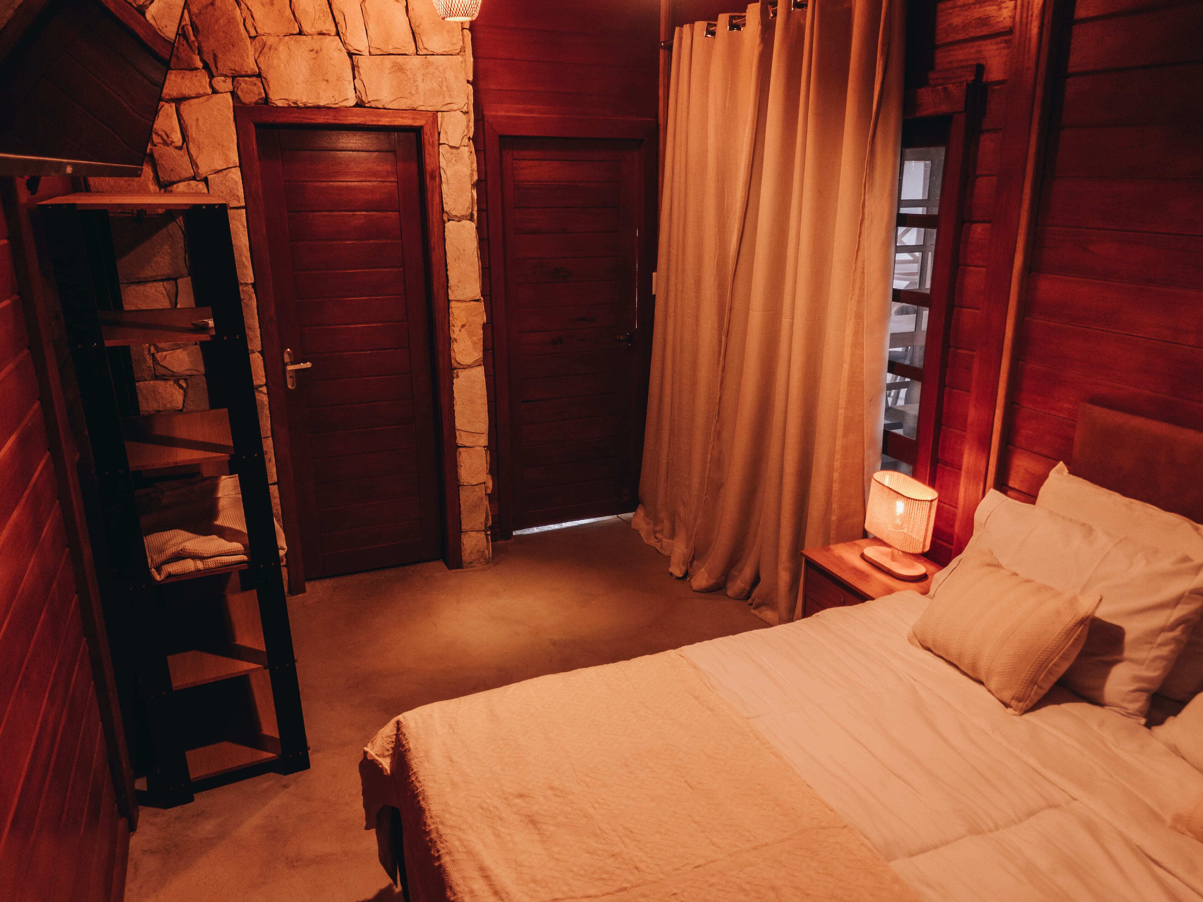 Desk, laptop workspace, free WiFi