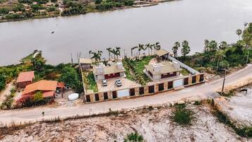 Vista para o lago