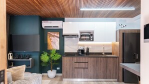 Private kitchen - Manila Luxury Suites 201 (Medellín)